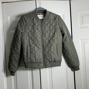 Olive green quilted bomber jacket NWOT